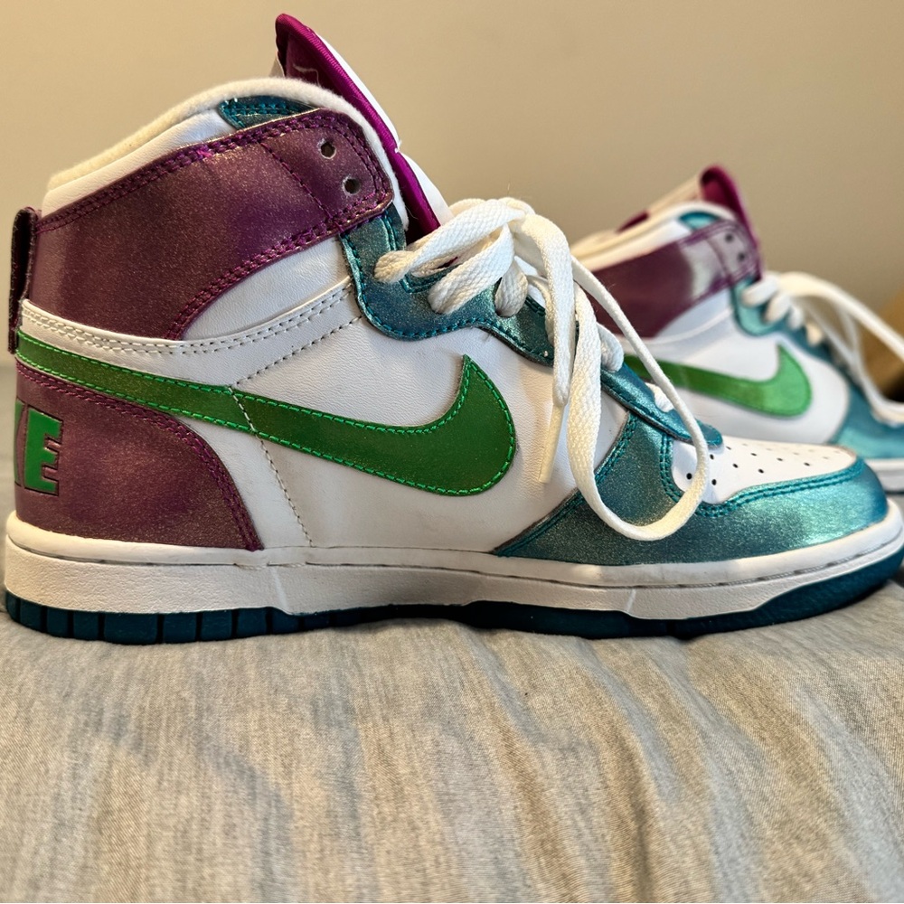 Nike Dunk Multicolor High-Top Sneakers! - Picture 7 of 11